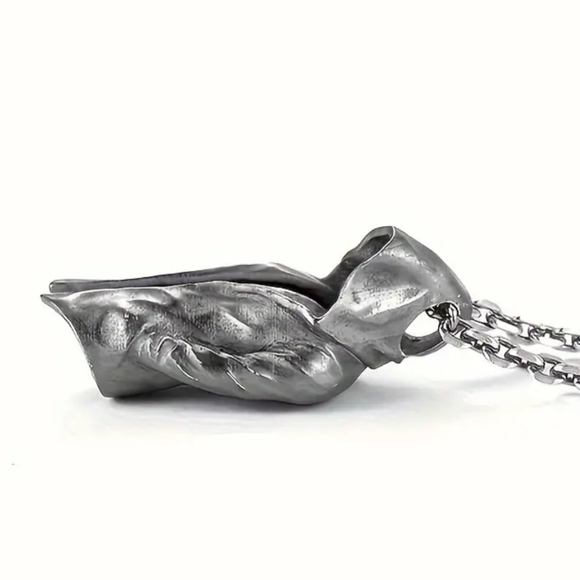 New! MEN'S Silver Plated Dark Assassin Pendant Necklace. - Picture 4 of 4